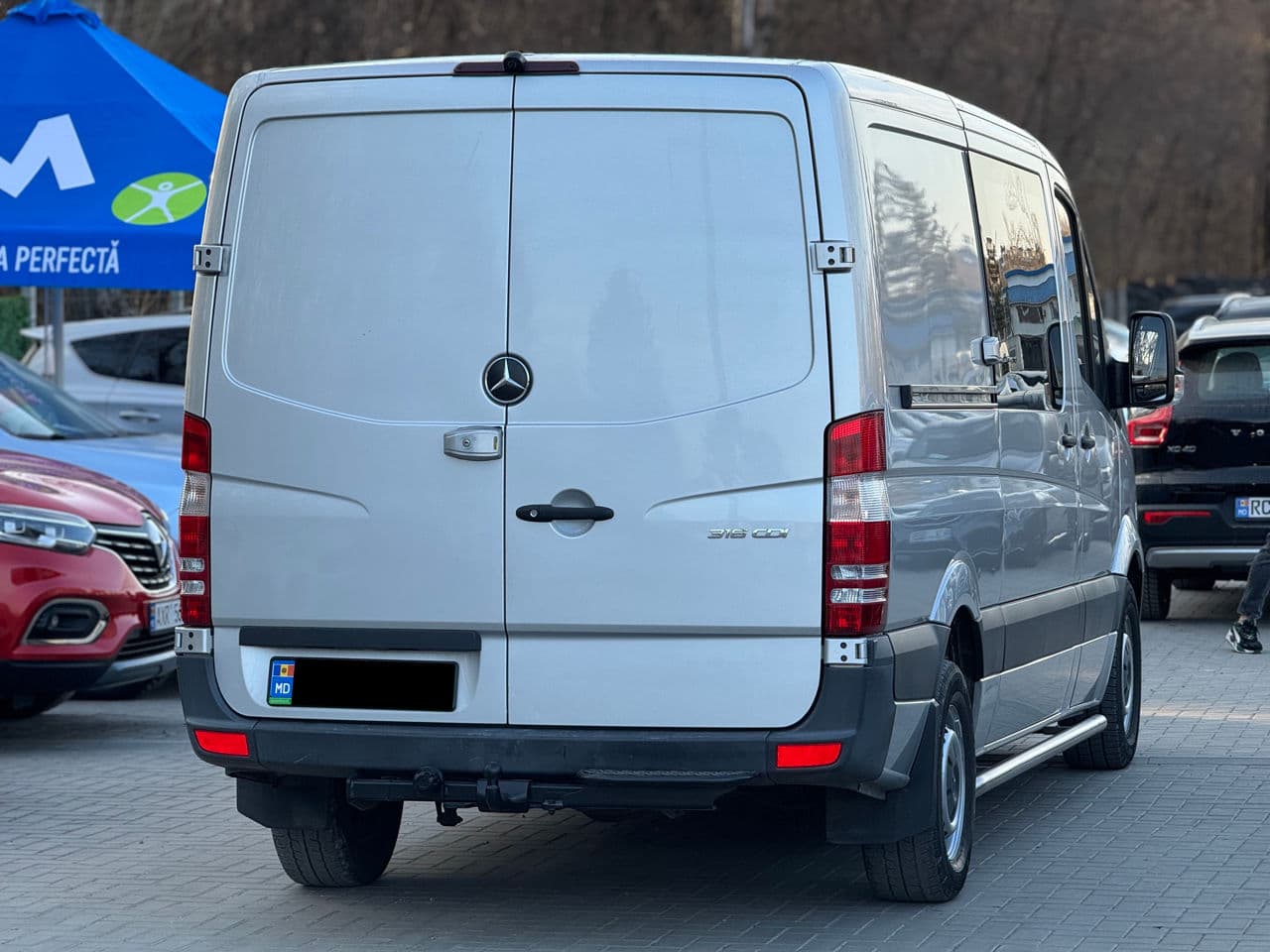 2016 Mercedes Sprinter — Miniatură 2