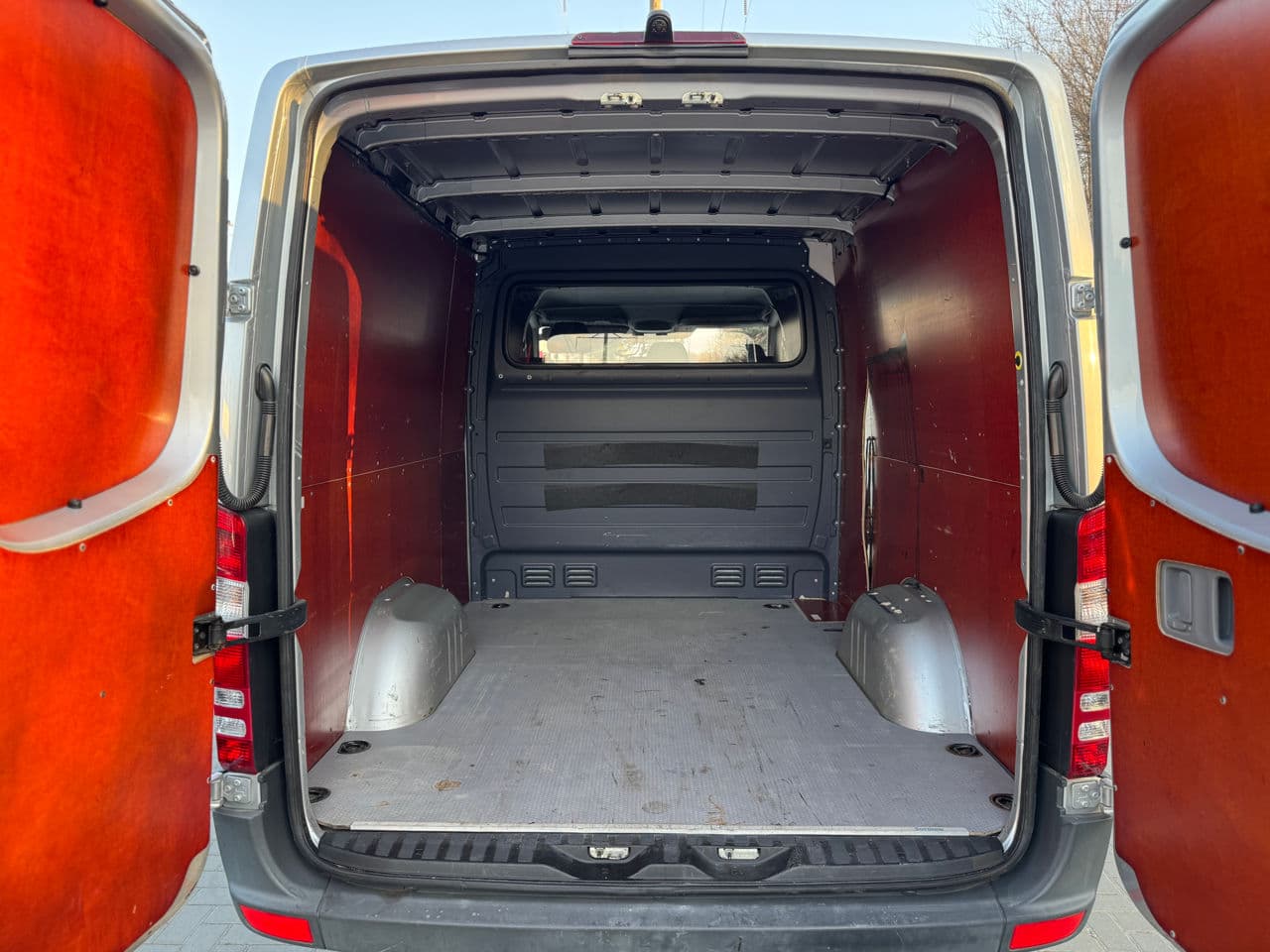 2016 Mercedes Sprinter — Miniatură 17