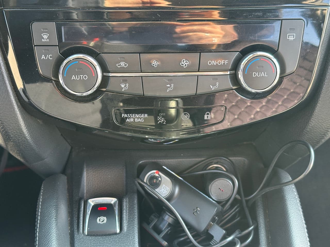 2015 Nissan Qashqai — Miniatură 10