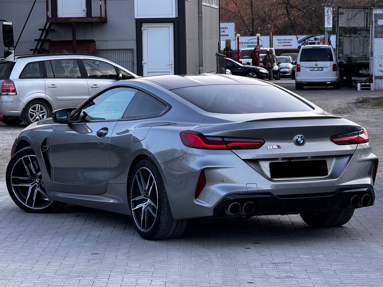 2020 BMW M8 — Miniatură 4