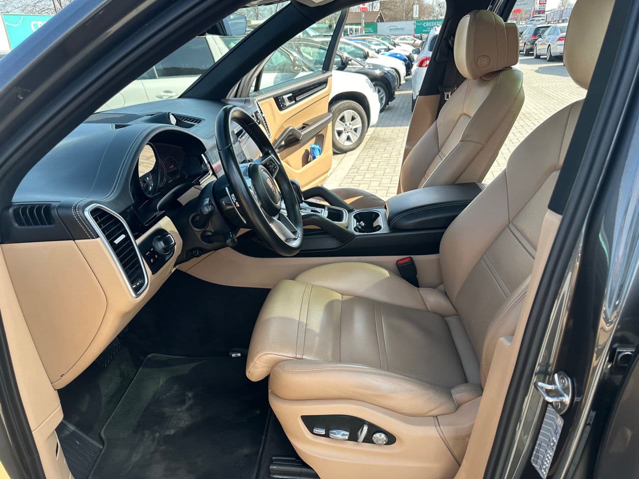 2020 Porsche Cayenne E-Hybrid — Miniatură 6