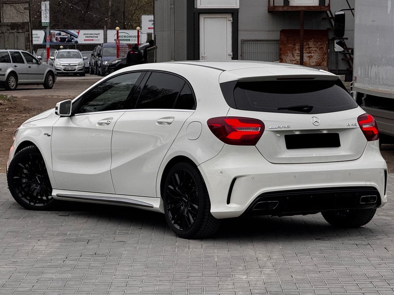 2018 Mercedes A 45 AMG — Miniatură 2