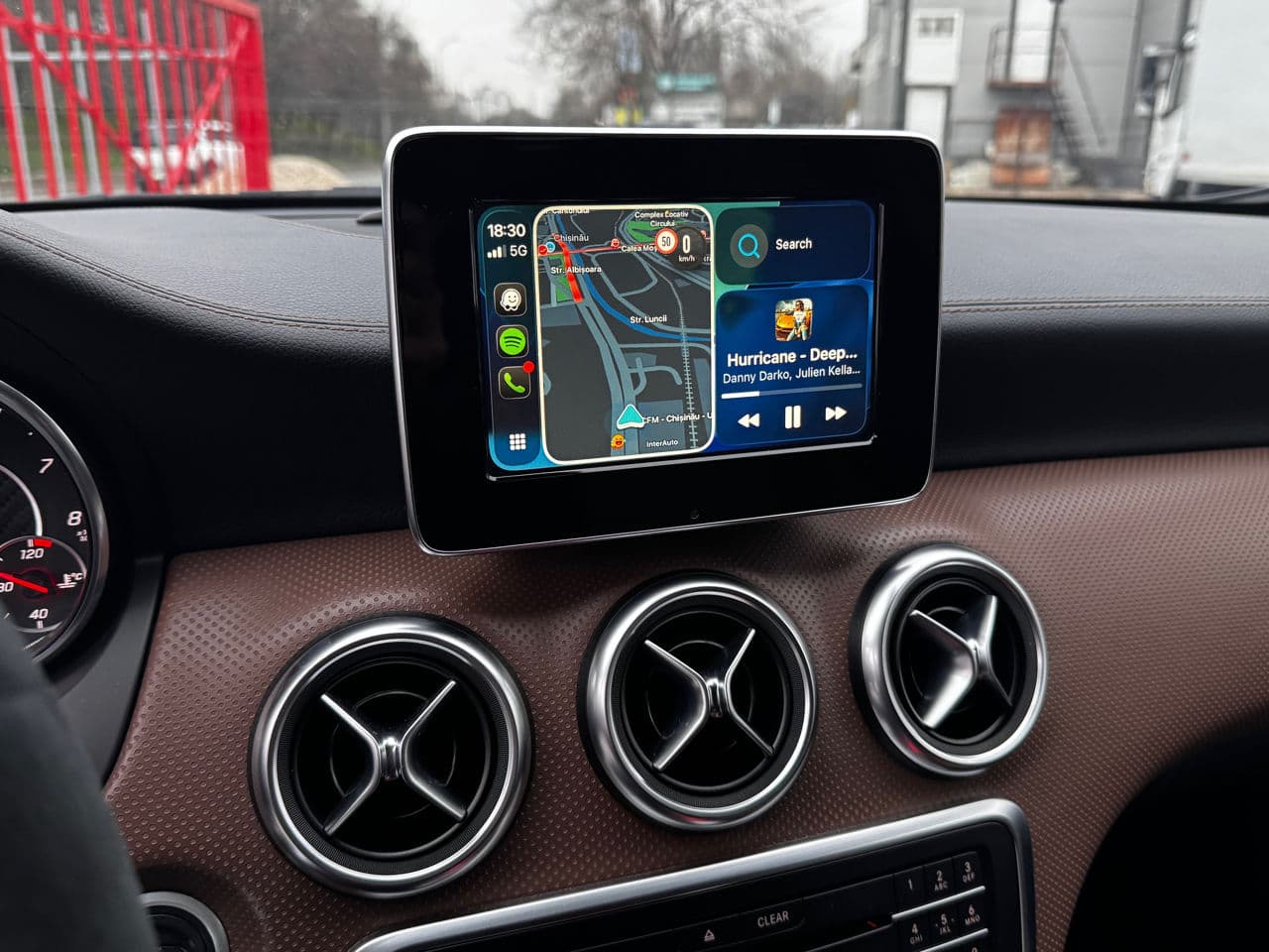 2018 Mercedes A 45 AMG — Miniatură 12