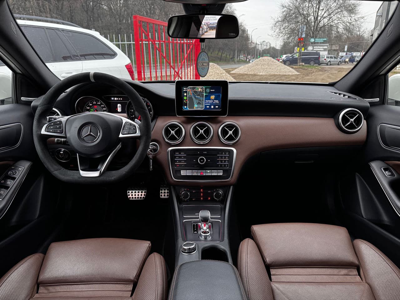 2018 Mercedes A 45 AMG — Miniatură 9