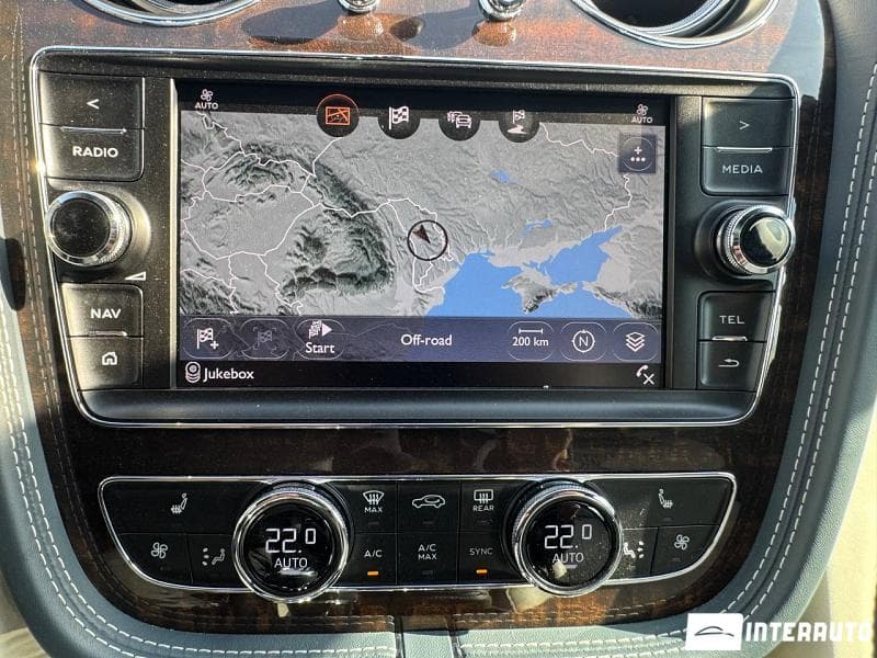 2018 Bentley Bentayga — Miniatură 17