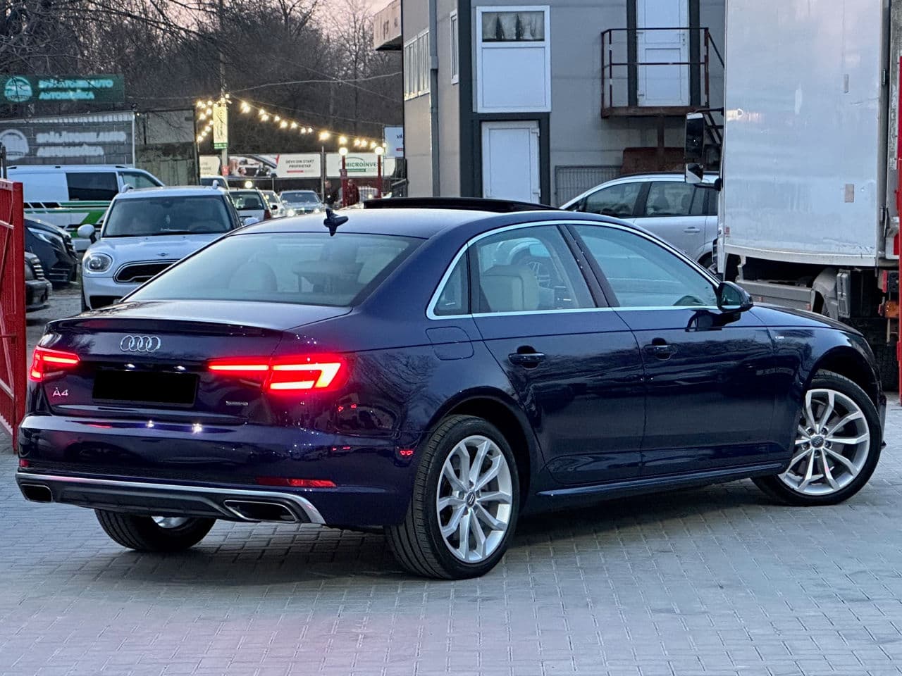 2019 Audi A4 — Miniatură 3