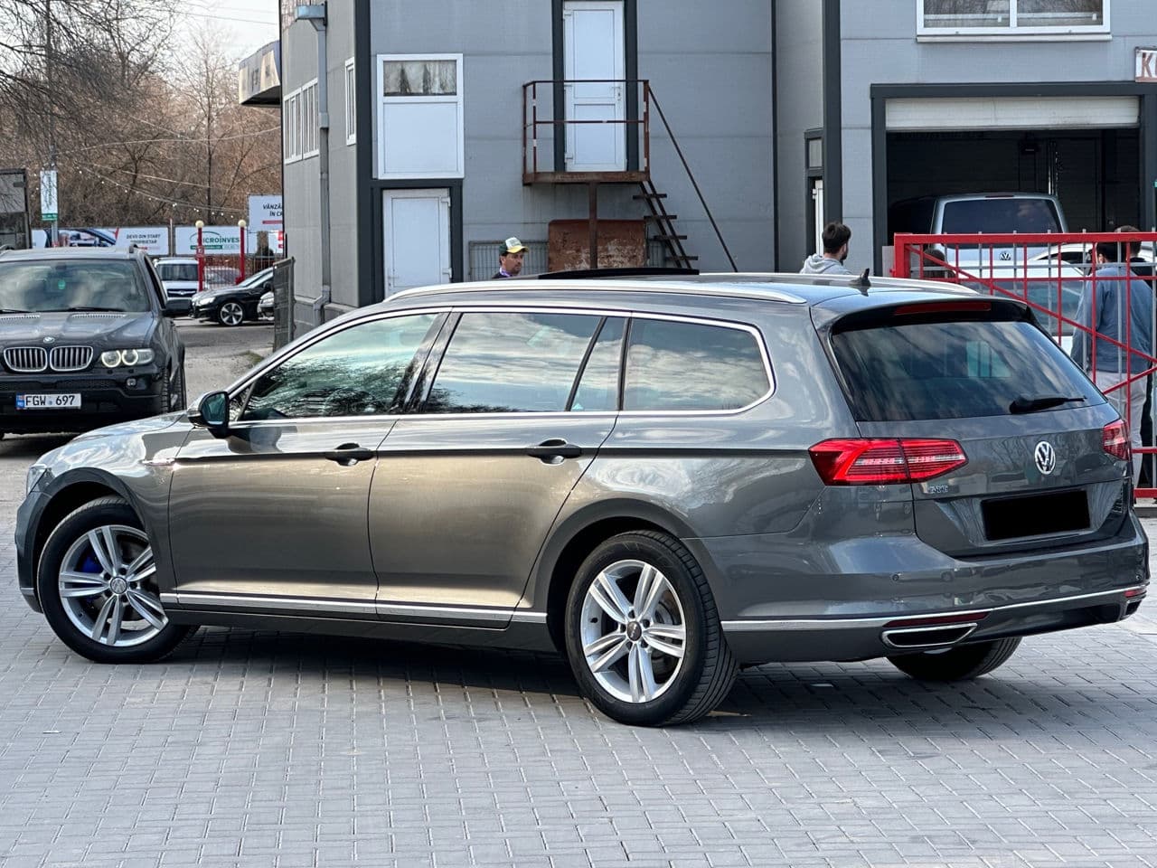 2016 Volkswagen Passat GTE — Miniatură 4