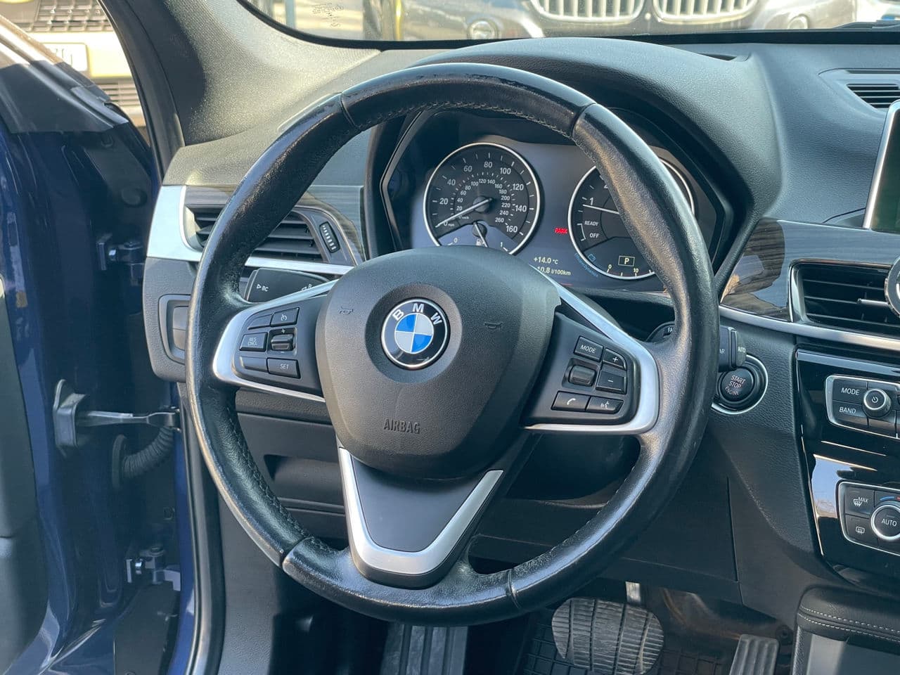 2016 BMW X1 2.8i — Miniatură 11