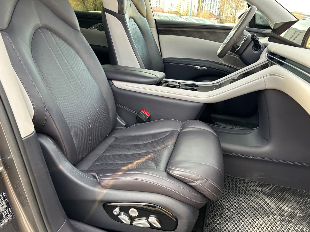 2023 IM Motors LS7 — Miniatură 16