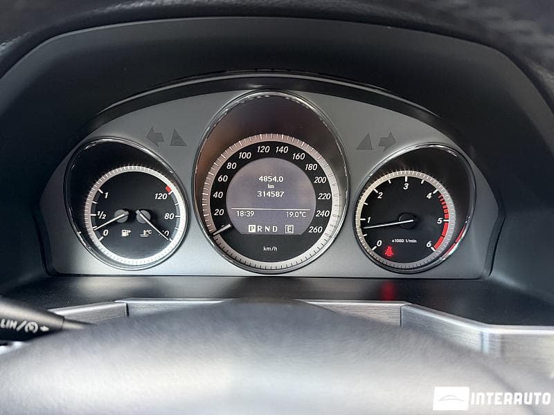 2011 Mercedes GLK 250 — Miniatură 11
