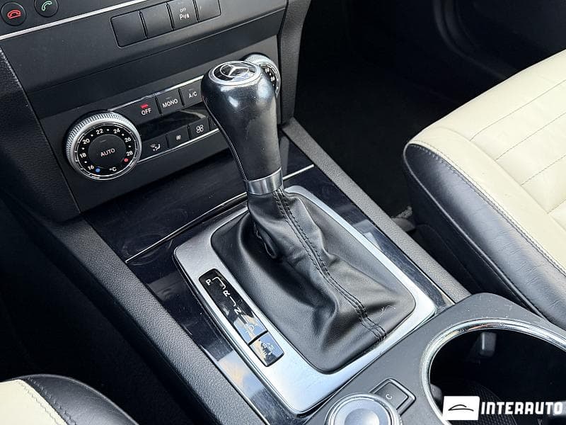 2011 Mercedes GLK 250 — Miniatură 15