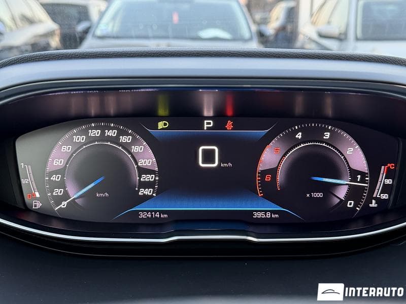 2022 Peugeot 3008 — Miniatură 9