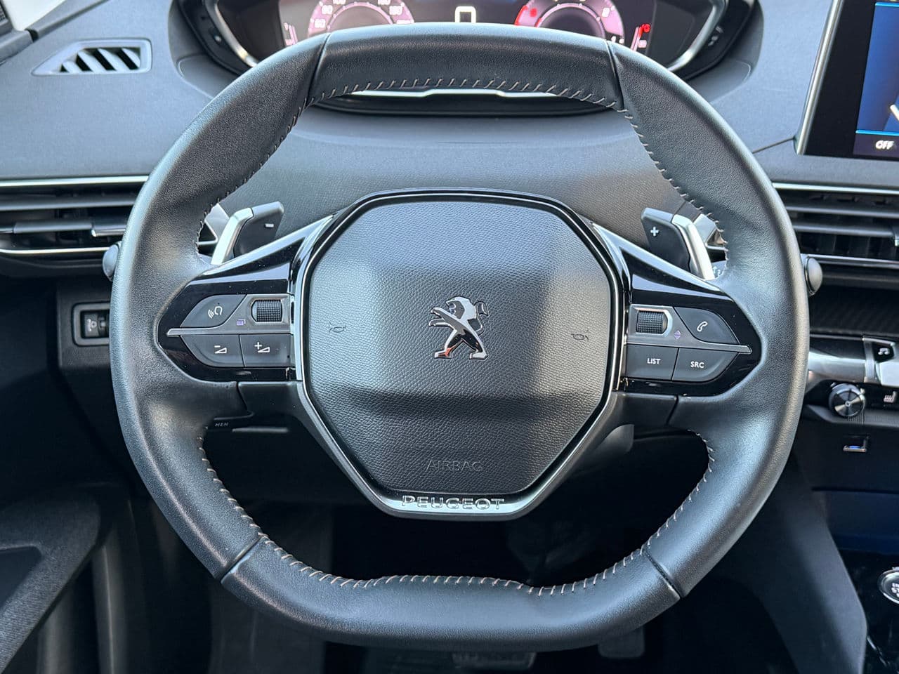 2022 Peugeot 3008 — Miniatură 8