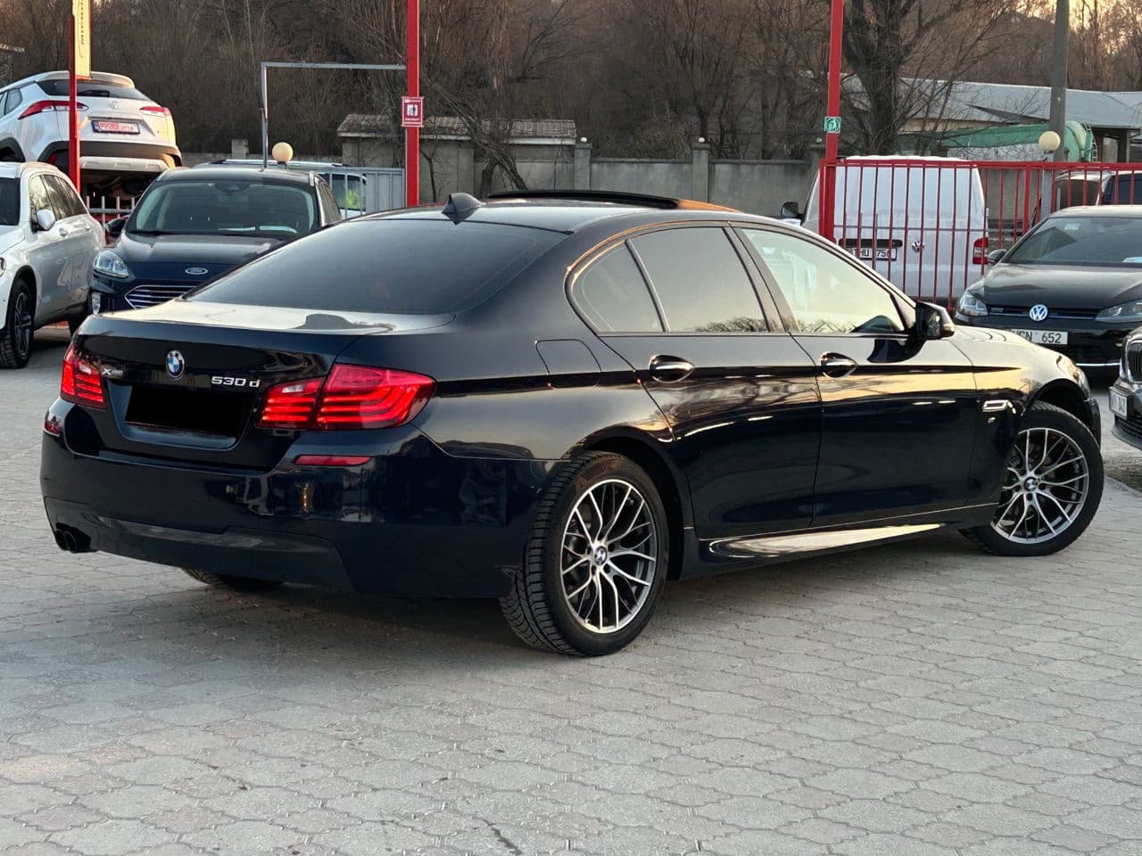 BMW 520 2016 — Миниатюра 2