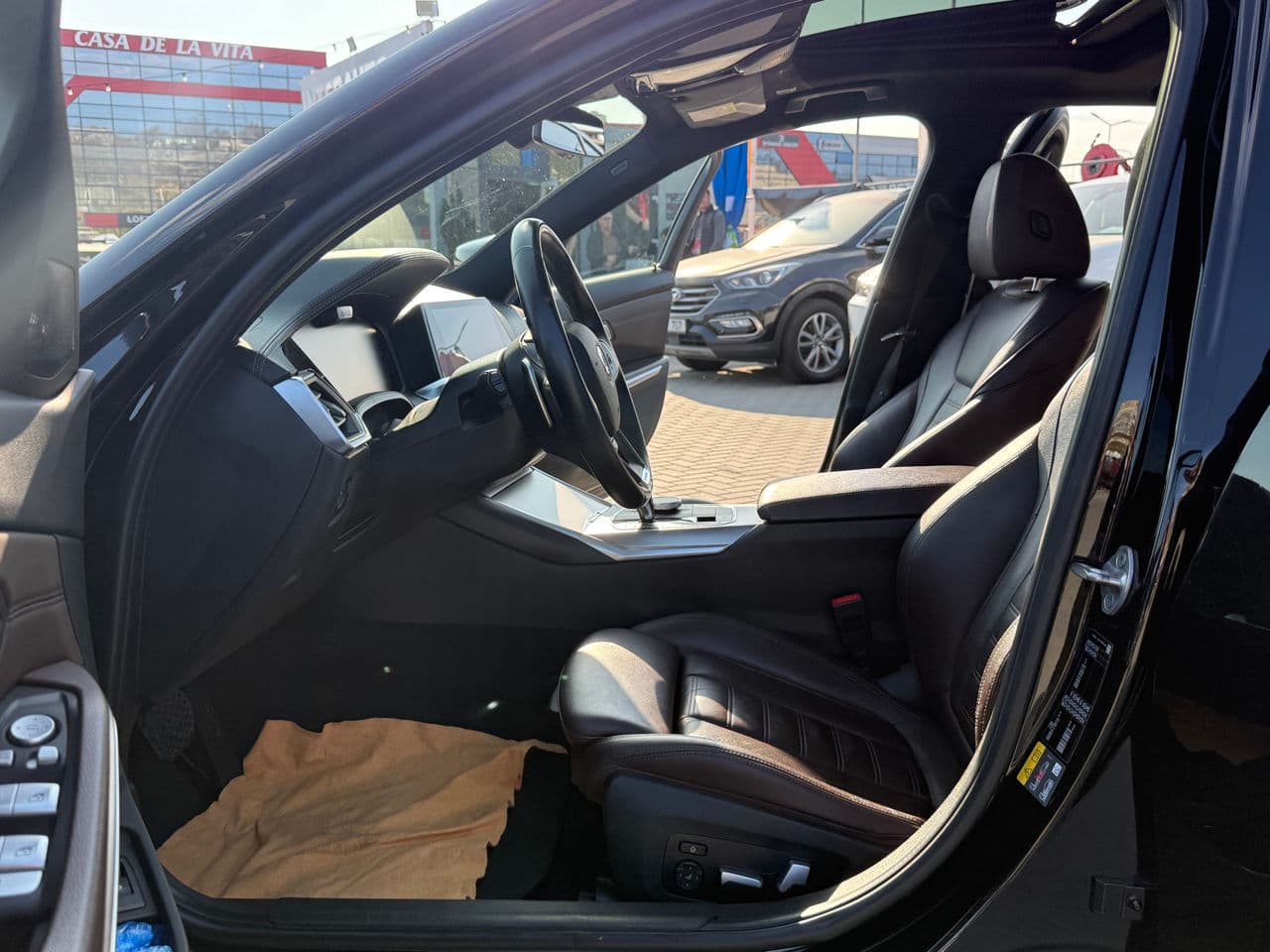 2020 BMW 330E — Miniatură 6