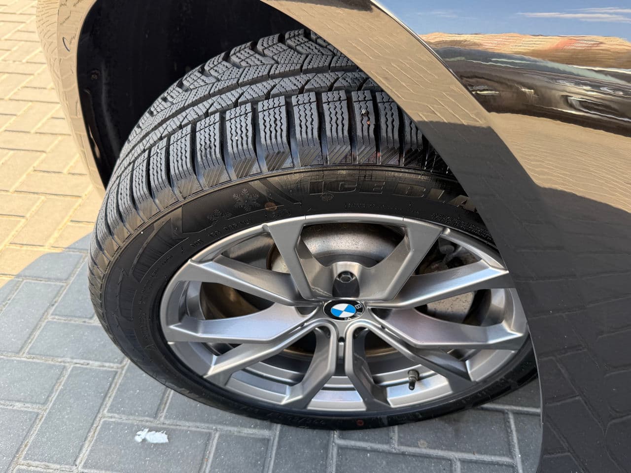 2020 BMW 330E — Miniatură 20