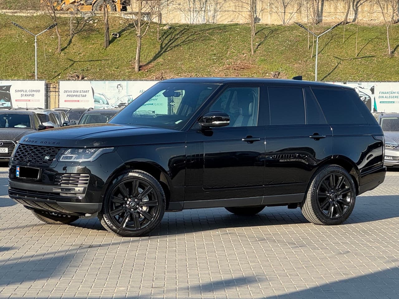 2021 Land Rover Range Rover Vogue — Miniatură 2