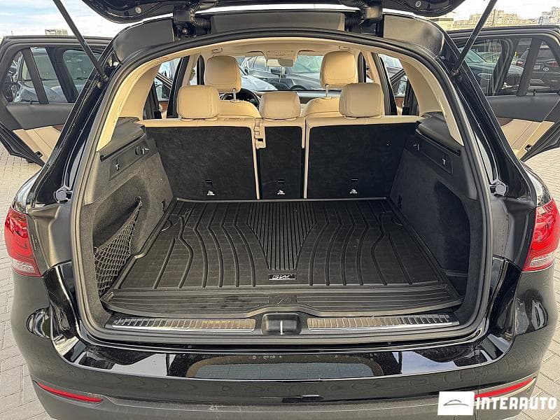 2020 Mercedes GLC 300 — Miniatură 24