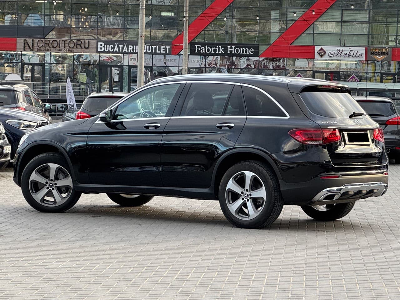 2020 Mercedes GLC 300 — Miniatură 4