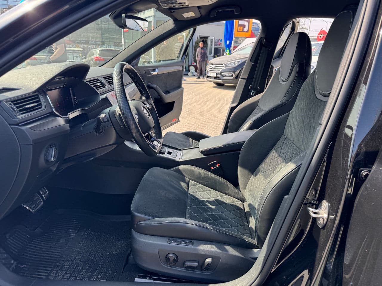 2023 Skoda Superb — Miniatură 5