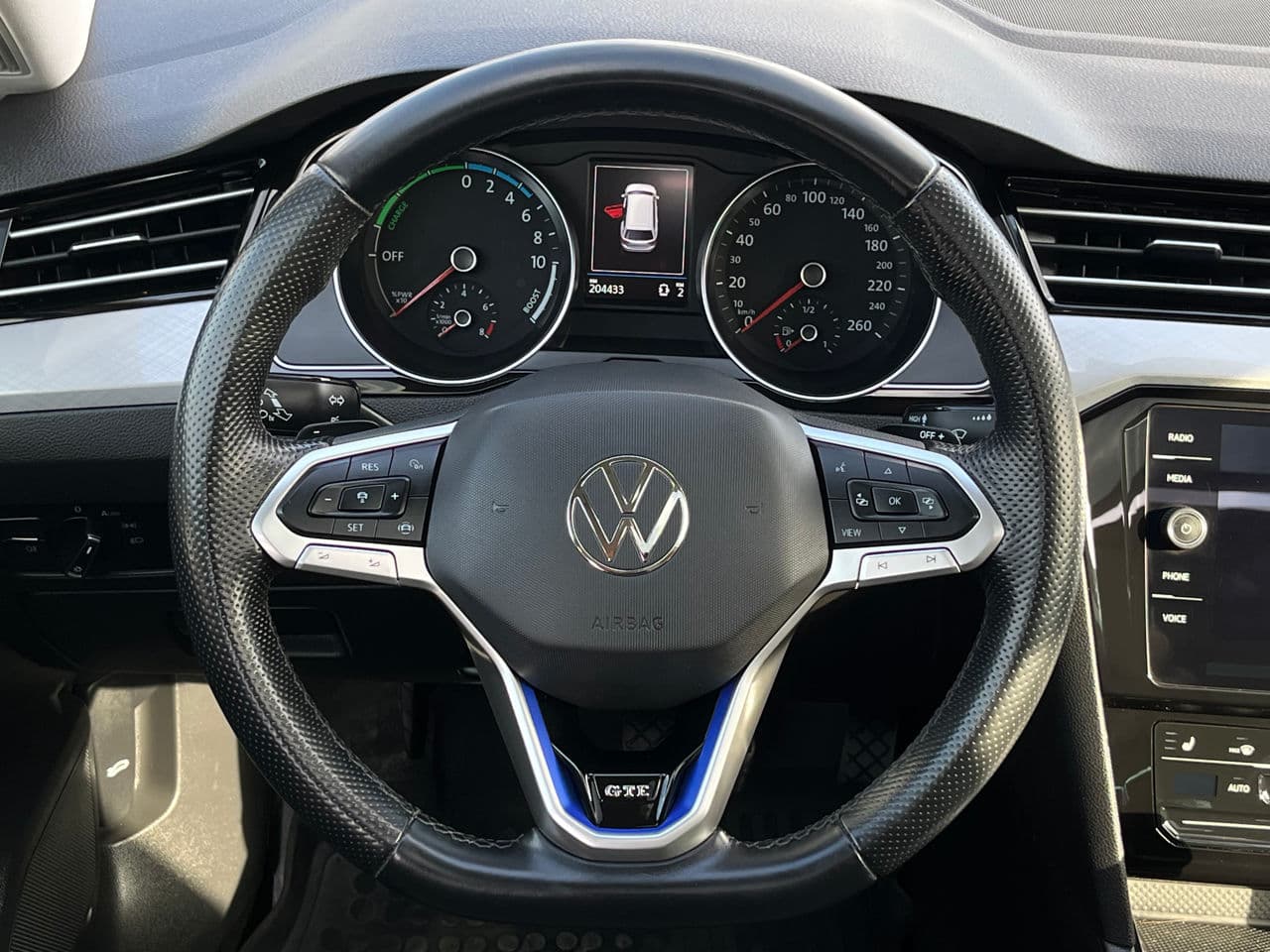 2020 Volkswagen Passat GTE — Miniatură 9