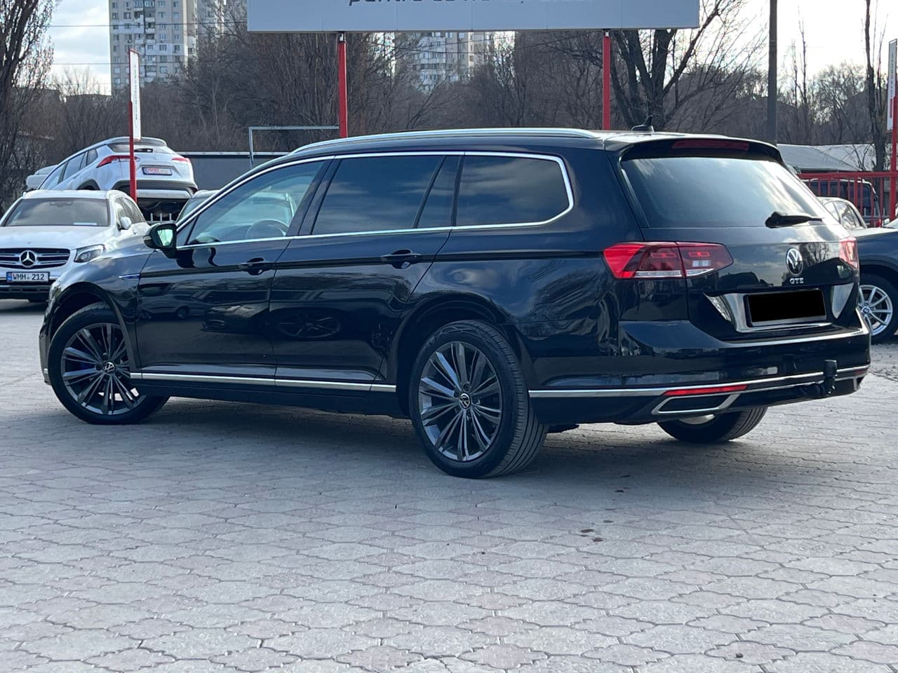 2020 Volkswagen Passat GTE — Miniatură 3