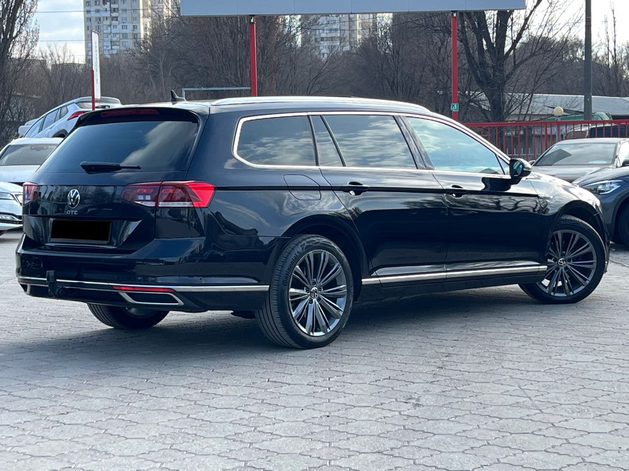 2020 Volkswagen Passat GTE — Miniatură 2
