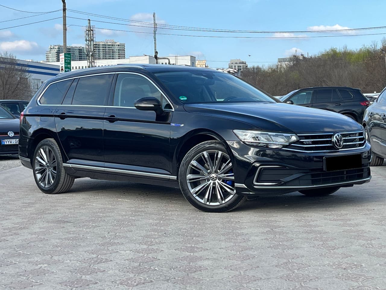 2020 Volkswagen Passat GTE — Miniatură 4