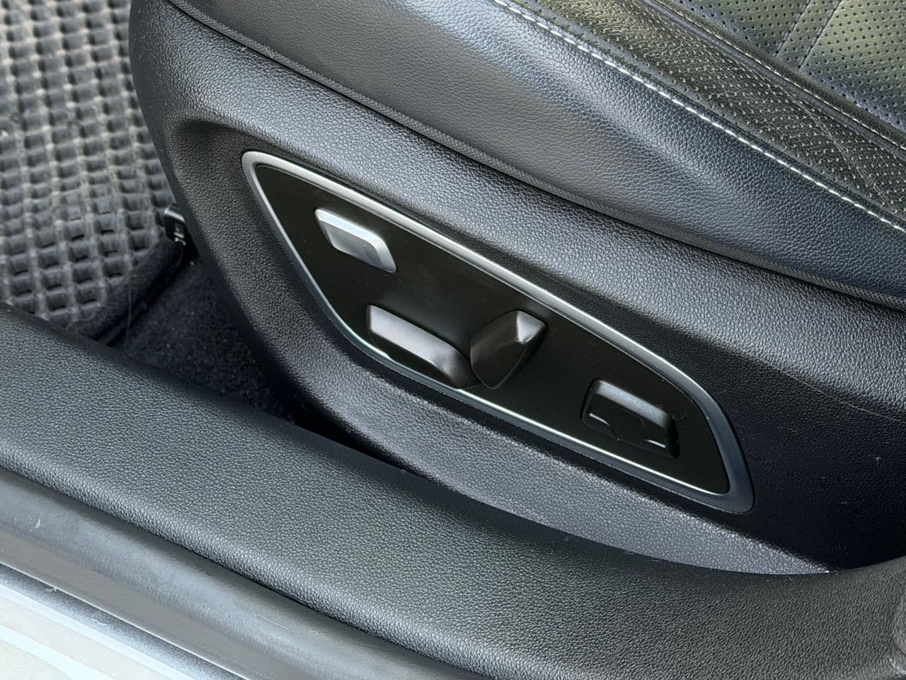 2016 Renault Talisman — Miniatură 8