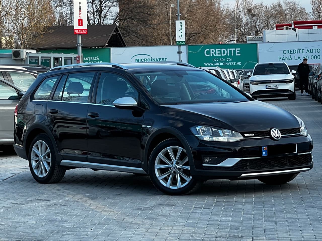 2017 Volkswagen Golf Alltrack — Miniatură 2