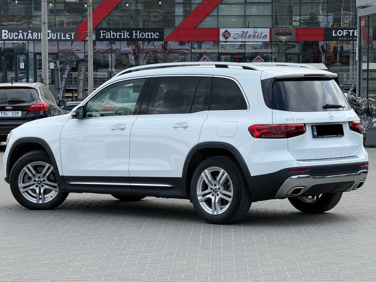 2020 Mercedes GLB 250 — Miniatură 4