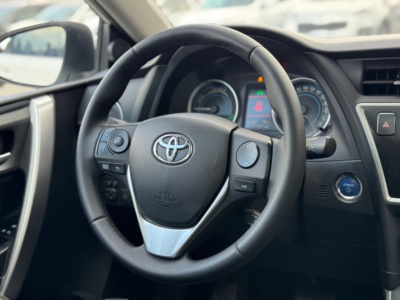 Toyota Auris 2012 — Миниатюра 10