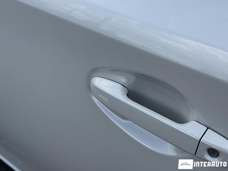 Toyota Auris 2012 — Миниатюра 6