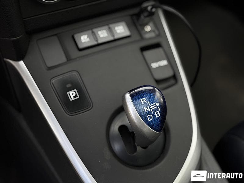 Toyota Auris 2012 — Миниатюра 15
