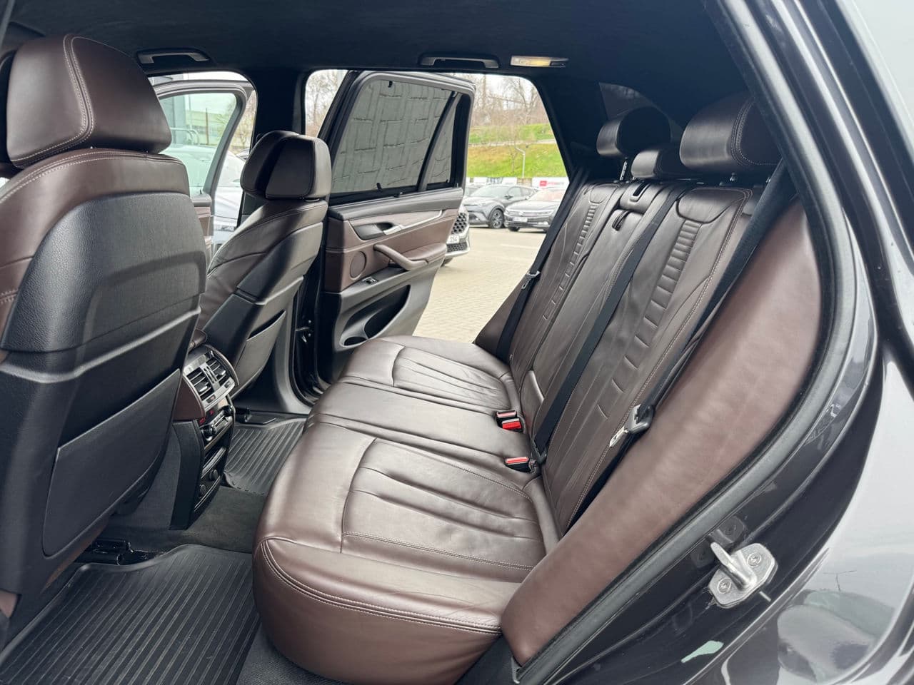 BMW X5 4.0e 2016 — Миниатюра 13