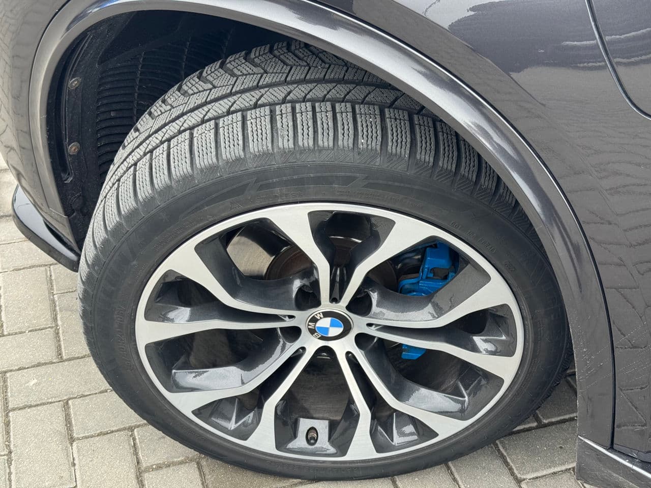 BMW X5 4.0e 2016 — Миниатюра 17