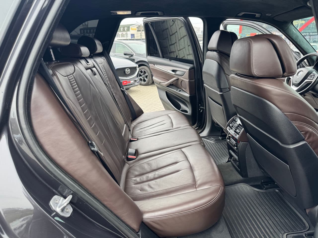 BMW X5 4.0e 2016 — Миниатюра 14