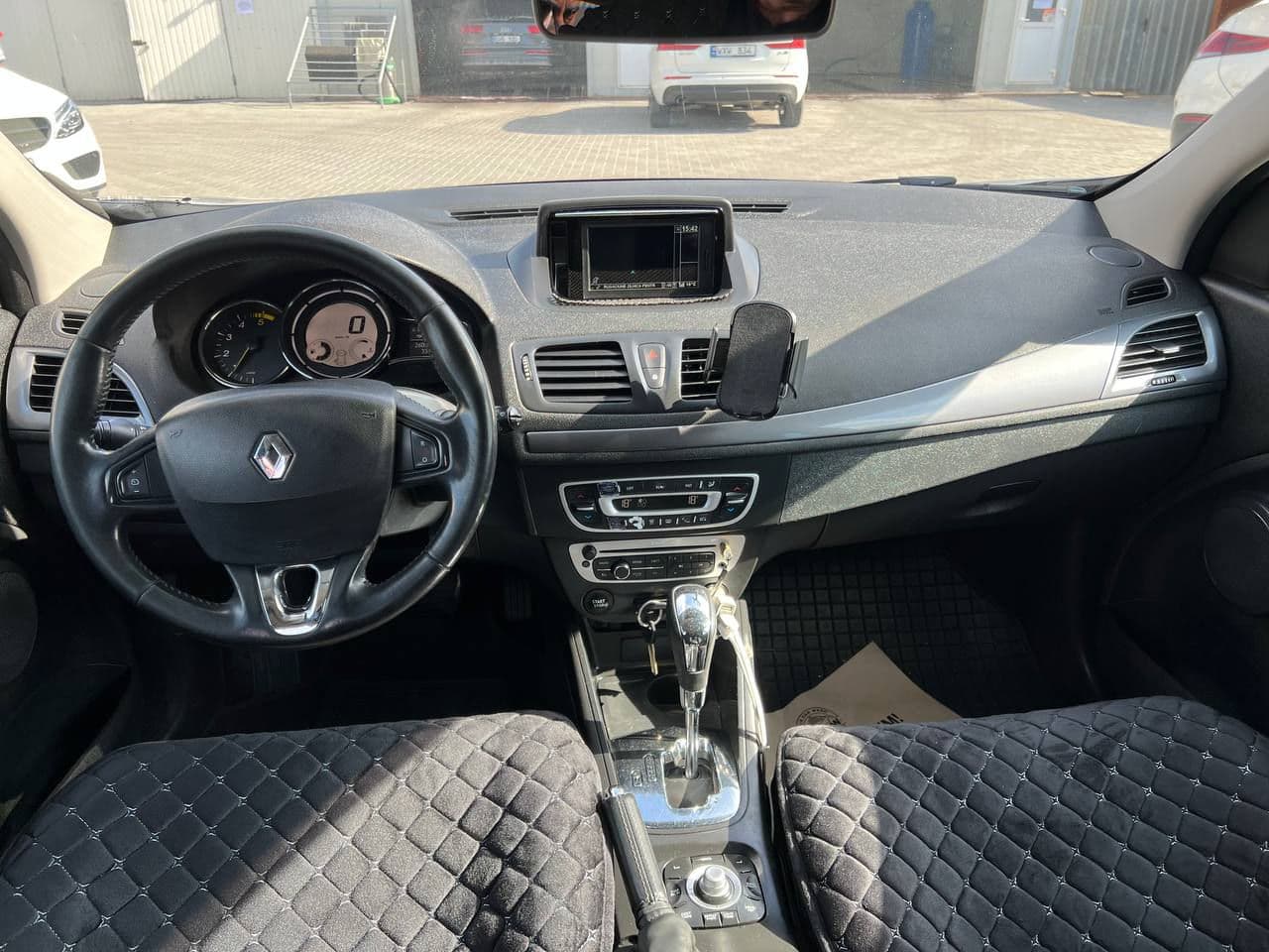 Renault Megane 2015 — Миниатюра 5