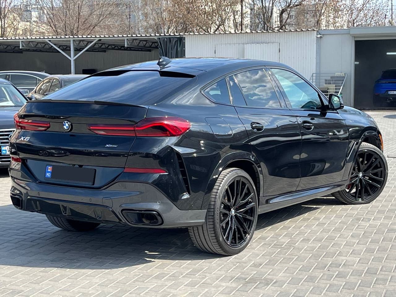 2022 BMW X6 4.0i — Miniatură 2