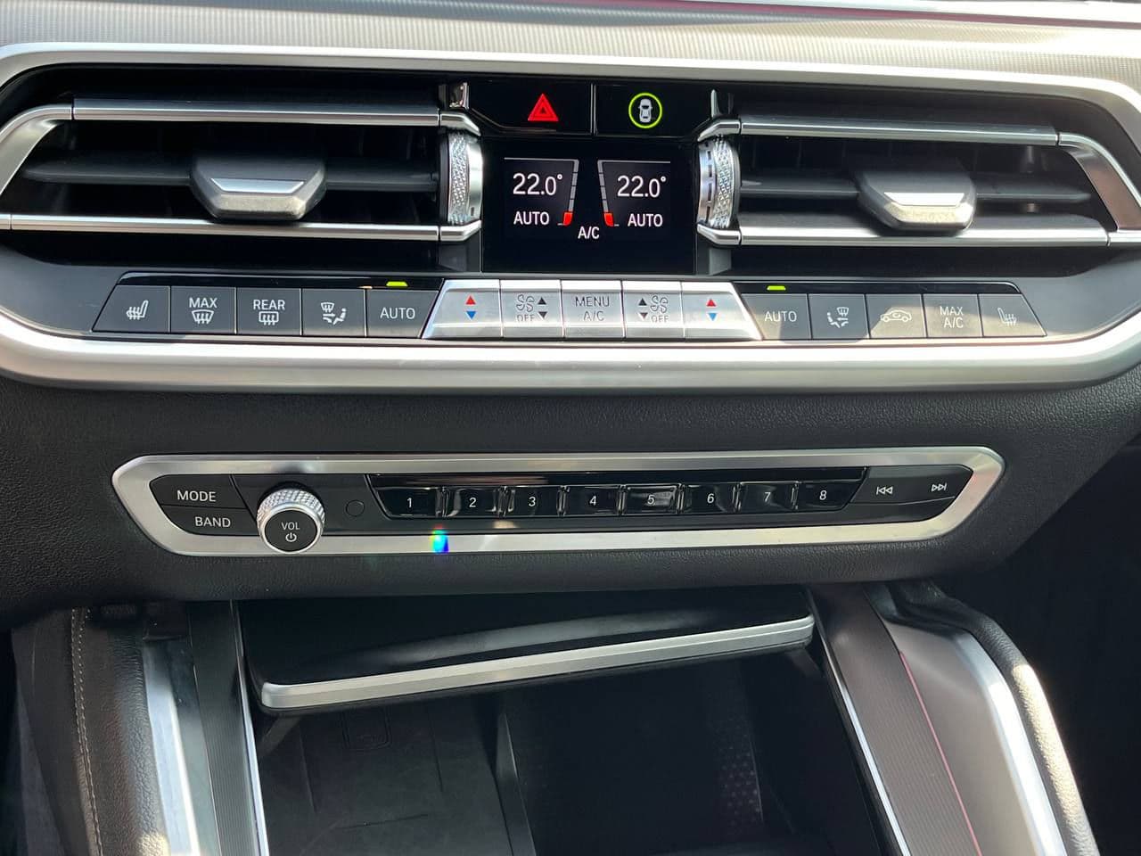 2022 BMW X6 4.0i — Miniatură 14