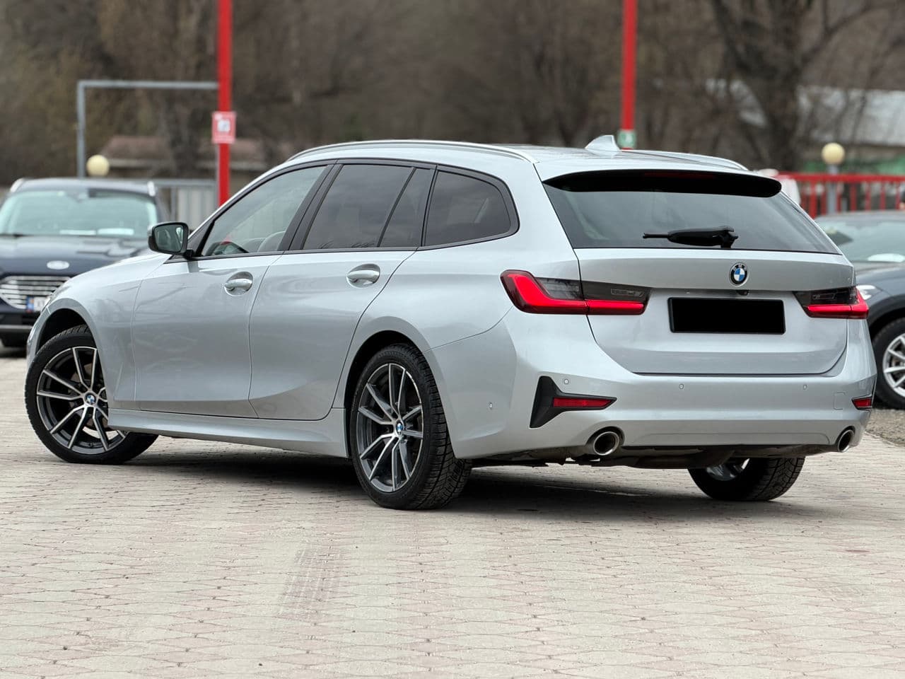 2019 BMW 320 — Miniatură 3