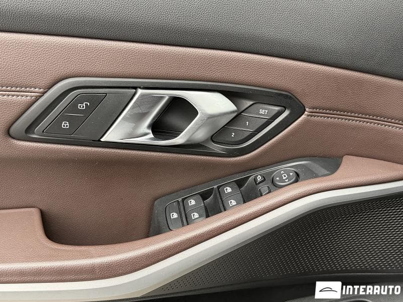 2019 BMW 320 — Miniatură 8