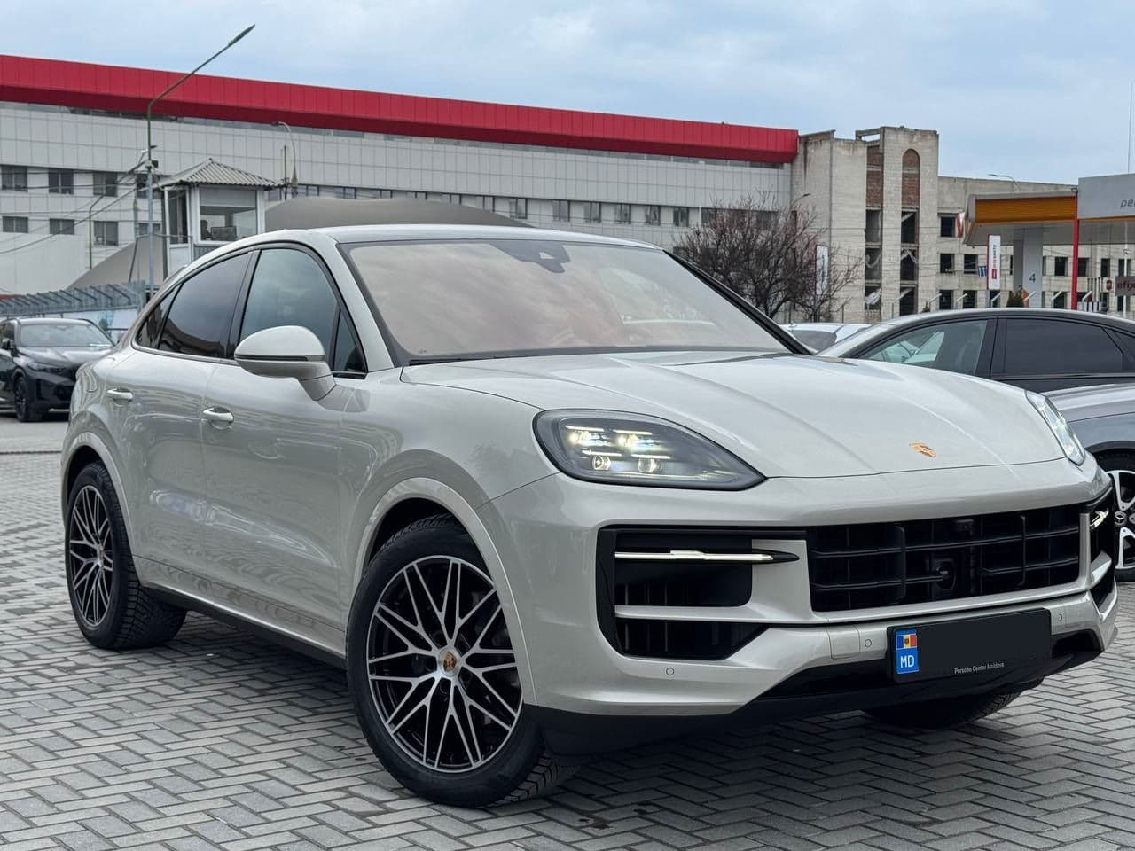 Porsche Cayenne Coupe