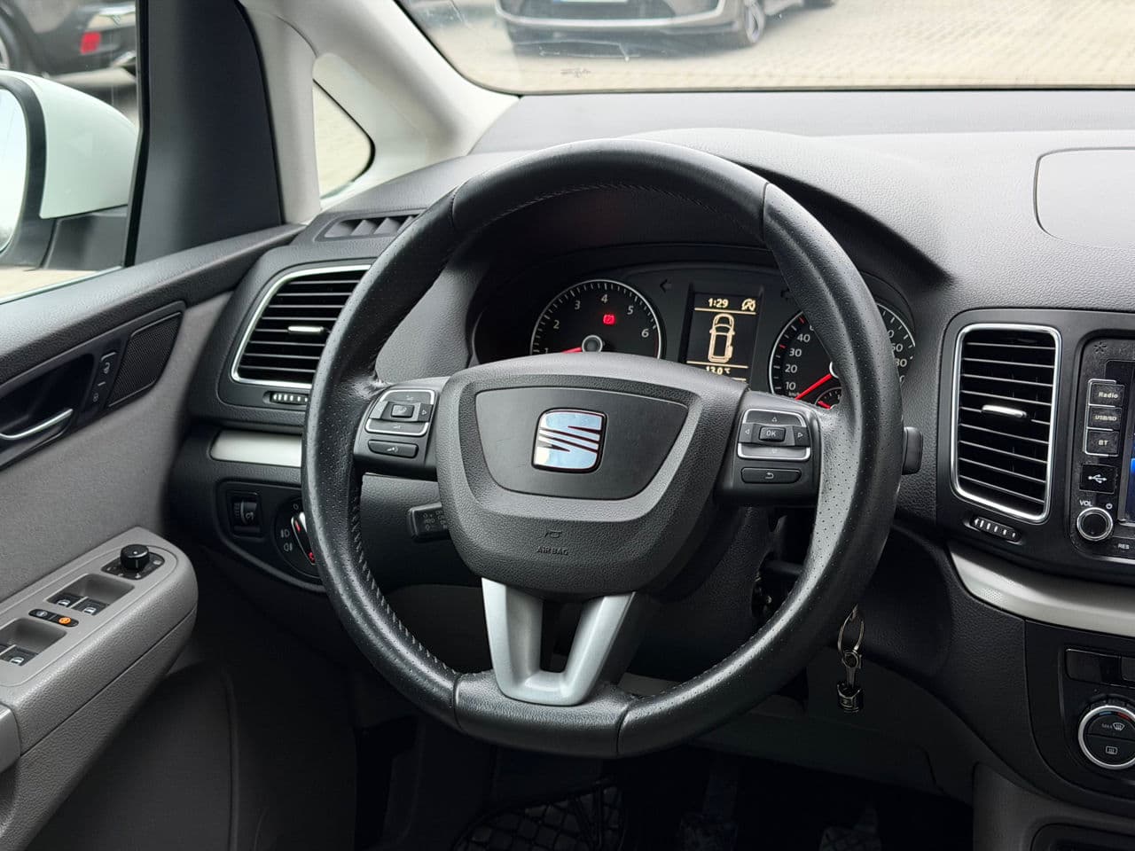 2012 Seat Alhambra — Miniatură 9