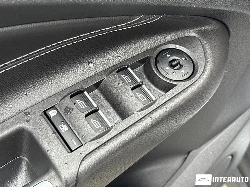 Ford Grand C-MAX 2015 — Миниатюра 17