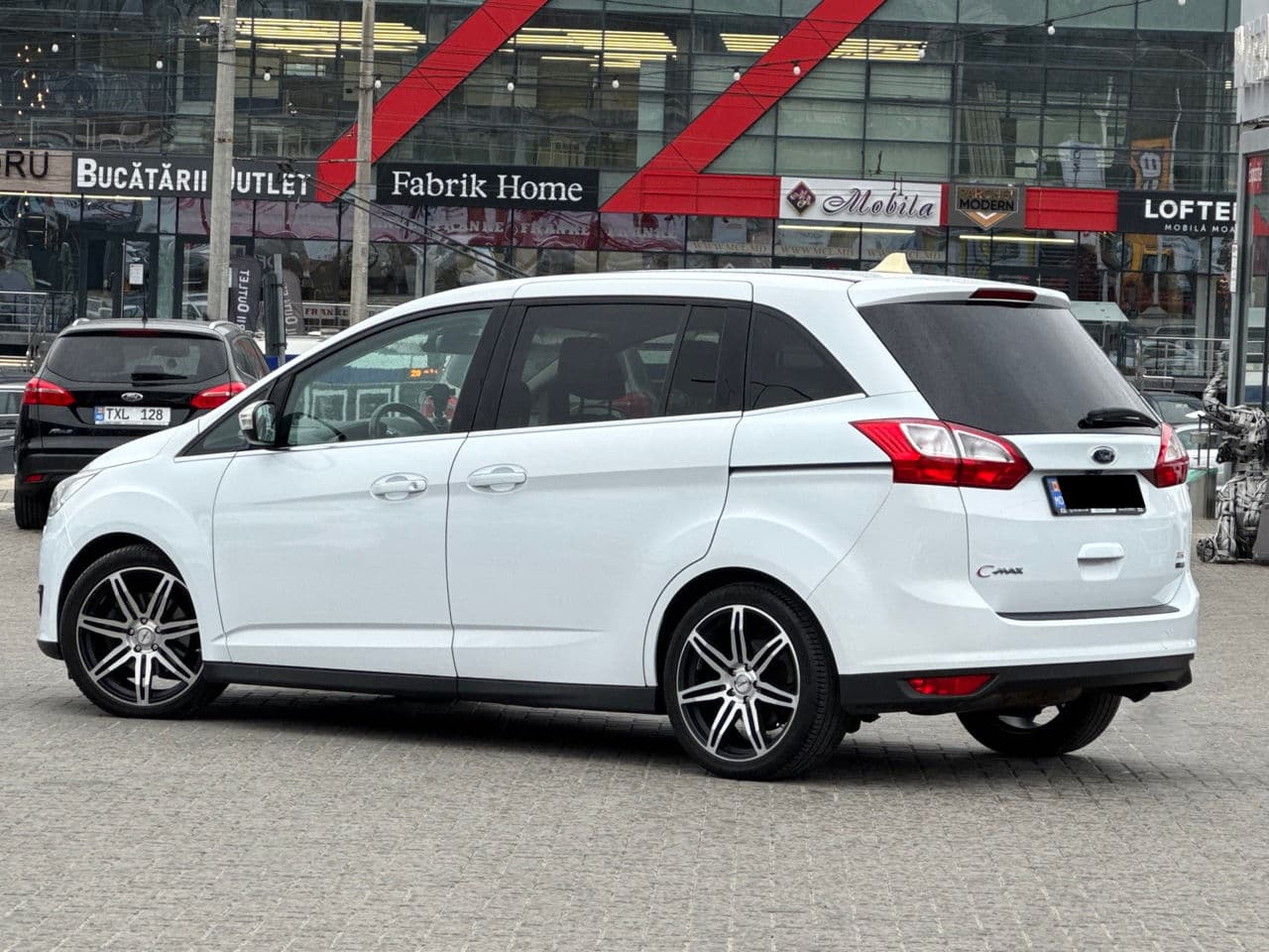 Ford Grand C-MAX 2015 — Миниатюра 4