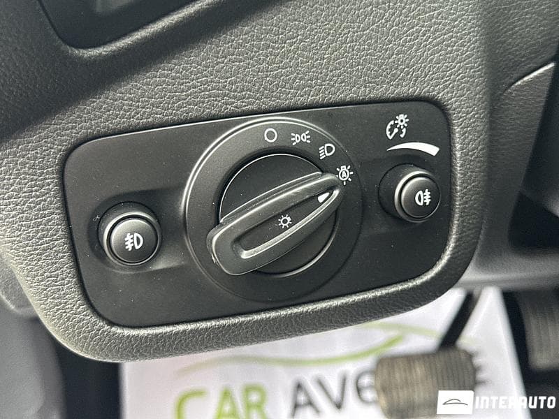 Ford Grand C-MAX 2015 — Миниатюра 18