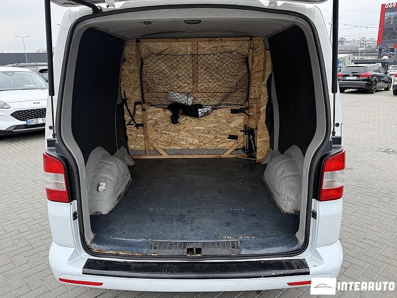 2013 Volkswagen Transporter — Miniatură 16