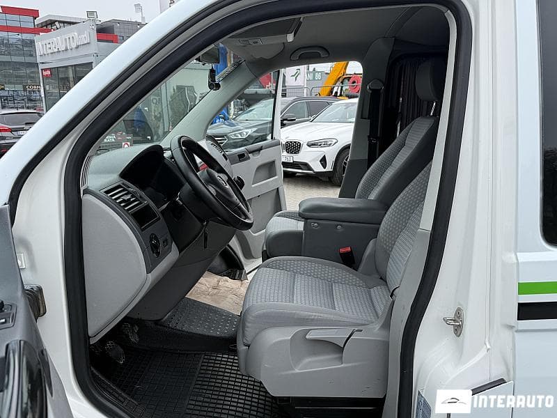2013 Volkswagen Transporter — Miniatură 5