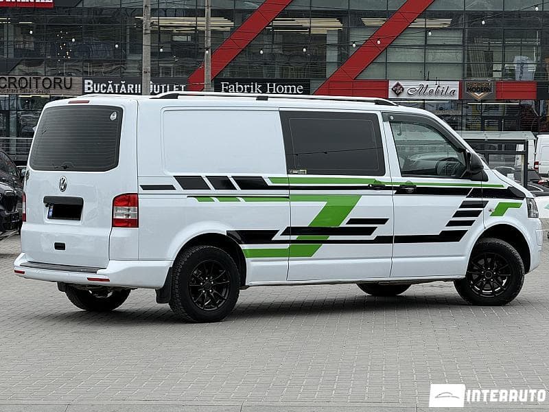 2013 Volkswagen Transporter — Miniatură 3